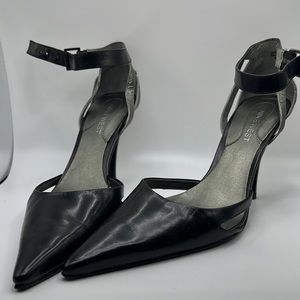 Nine West Frolicr Size 6 Black/Pewter